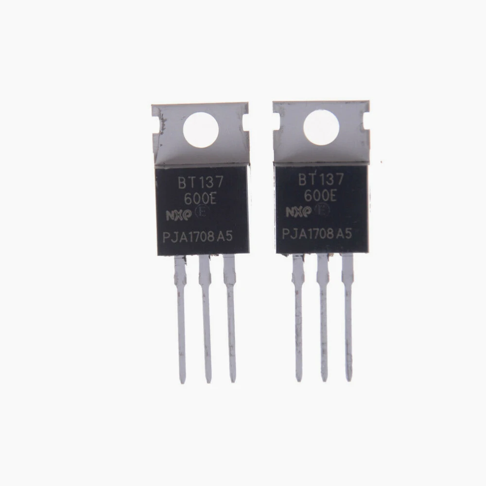 Pachet 5 triacuri BT137-600E 8A 600V pentru control și comutare