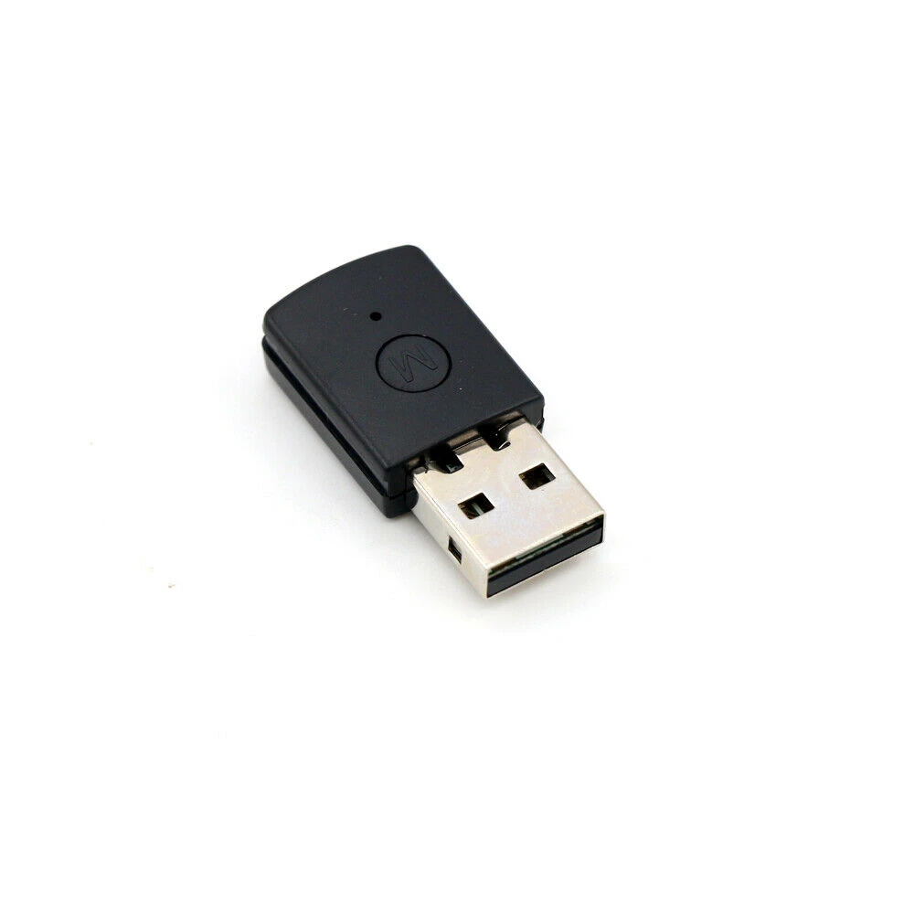 Micrófono inalámbrico con abrazadera incluido en el adaptador PS4