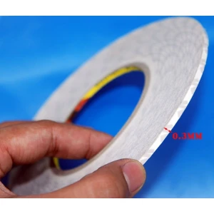 Bandă dublu adezivă 3M de 3mm și 50 metri pentru reparații și uz profesional