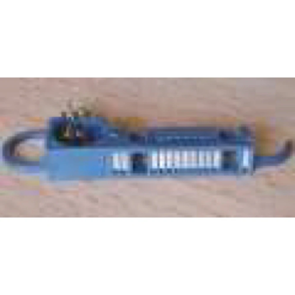 Conector accesorii pentru Ericsson T18, T10, 7xx - piesă originală