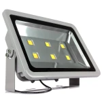 Proiector LED 300W 6000K cu lumină puternică pentru exterior