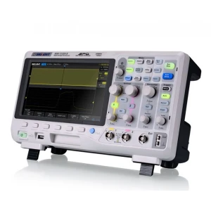 Osciloscop digital Siglent SDS1102X cu 2 canale și bandă de 100 MHz