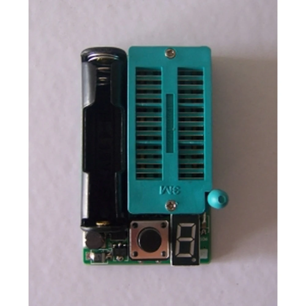 Tester IC și LED KT152 multifuncțional pentru teste rapide și fiabile