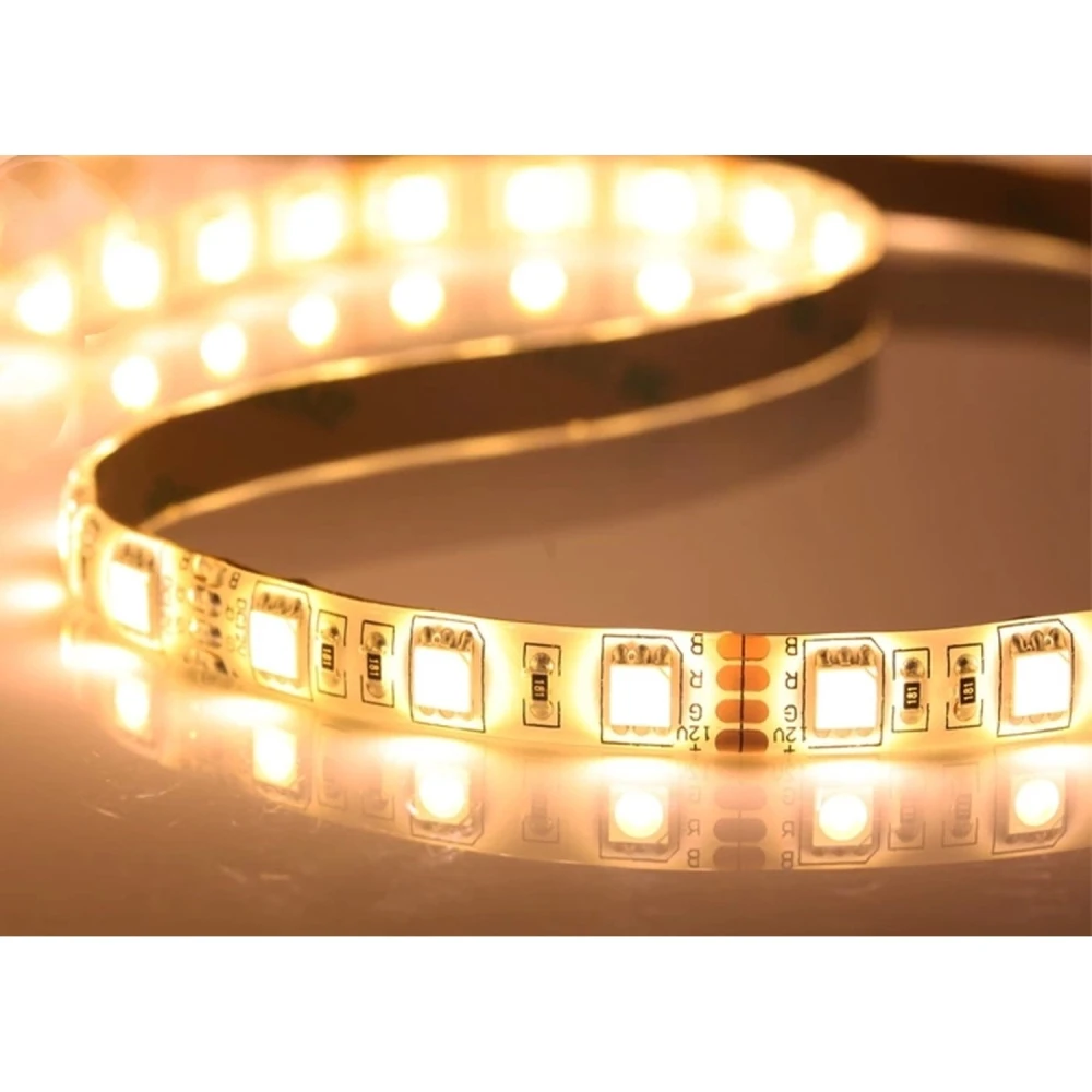Bandă LED 12V alb cald 5 metri SMD5050 60LED/metru 14W pentru interior și exterior